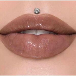 Jeffree Star Cosmetics The Gloss Table Top-Soft nude with a high-shine finish